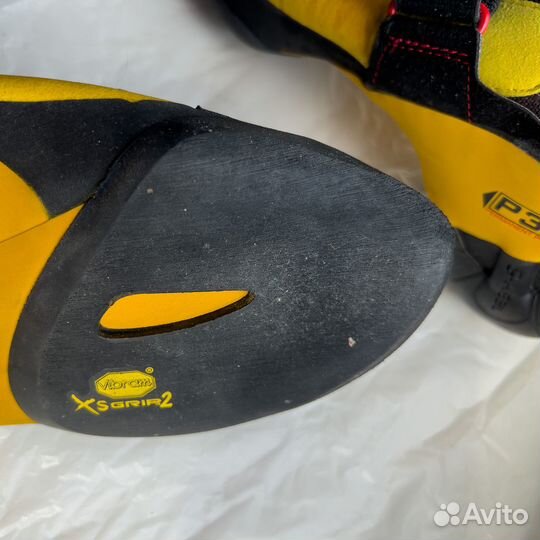 Скальные туфли La Sportiva Skwama Black/Yellow