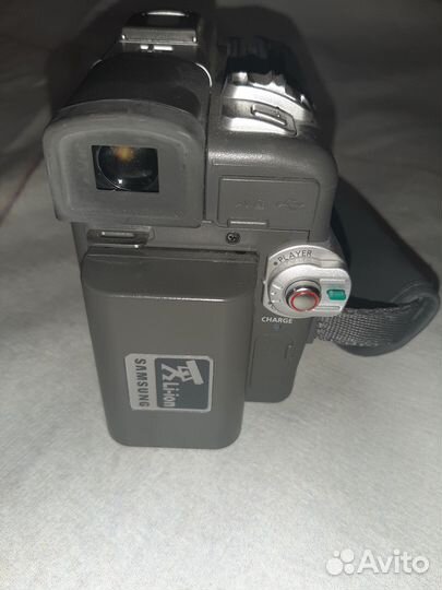 Цифровая видеокамера samsung