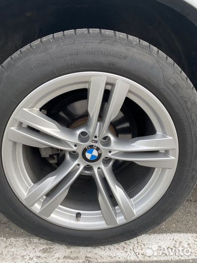 Диски и резина разноширокие Р19 М-стайл BMW