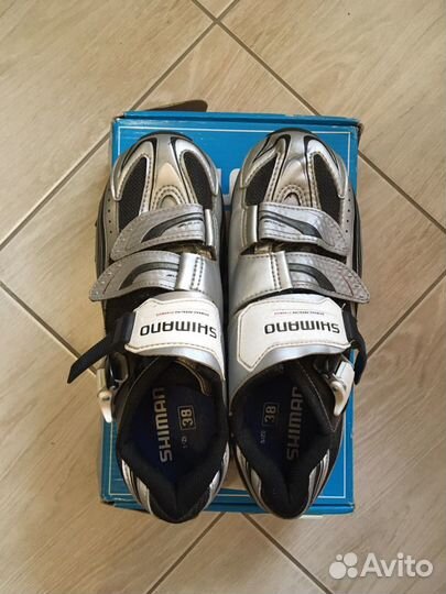 Контактные ботинки shimano 36