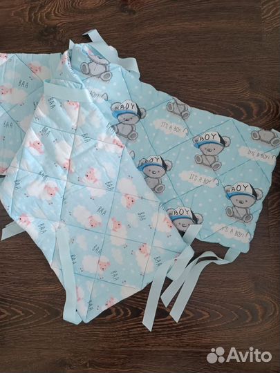 Бортики в кроватку новые