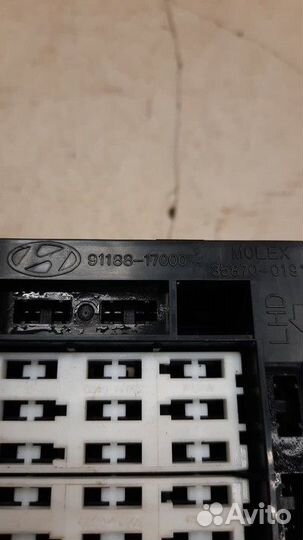 Блок предохранителей салонный Hyundai Matrix