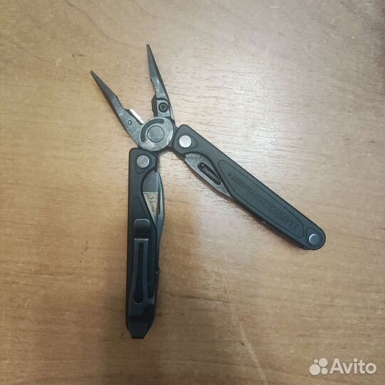 Мультитул Leatherman Charge +