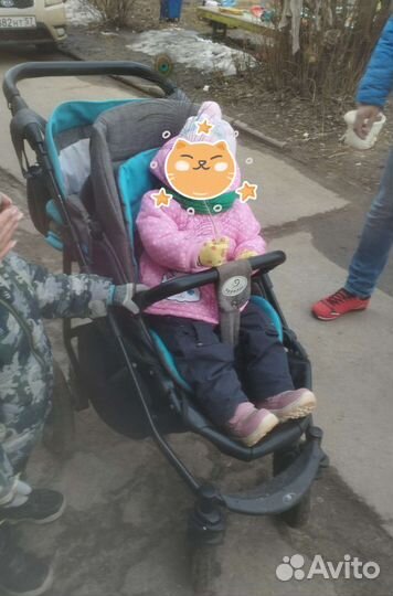 Коляска прогулочная