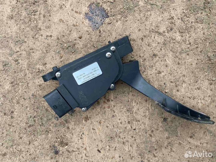 Педаль газа LADA granta