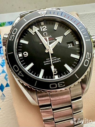 Часы omega seamaster planet ocean