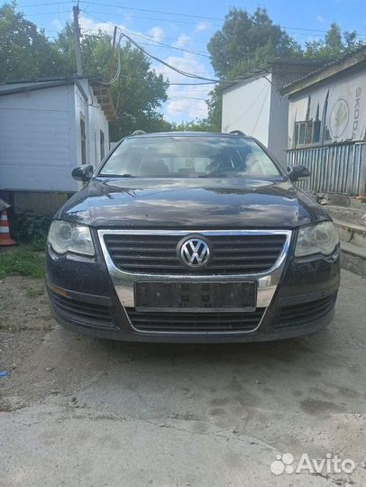 В разборке фольцваген пассат Б-6