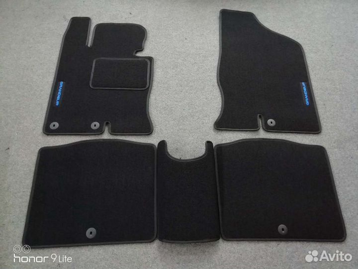 Автоковрики Hyundai Grandeur 5 2012