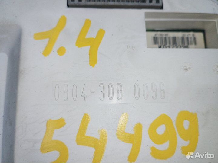 Щиток панель приборов Renault Symbol седан 1.4Л