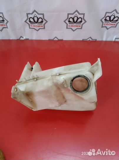 Бачок омывателя Lexus Rx XU30