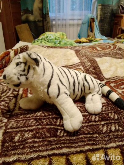 Тигренок белый