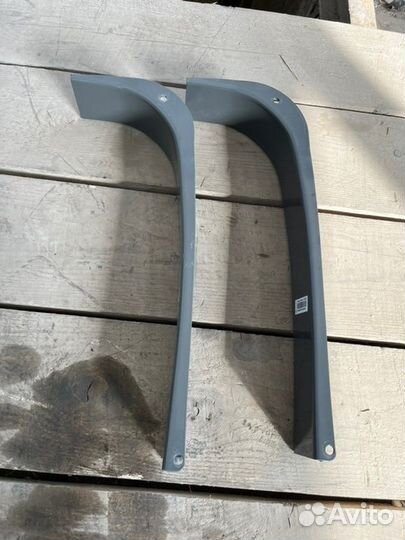 Кронштейн топливного бака Sitrak C7H MAX