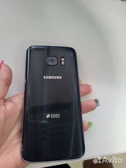 Samsung Galaxy S7, 4/32 ГБ