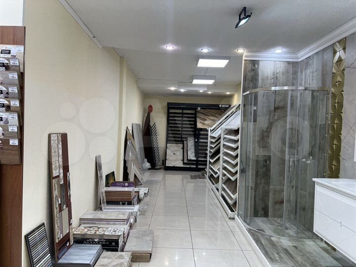 Продам торговое помещение, 628 м²