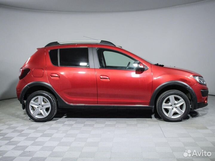 Renault Sandero 1.6 AT, 2015, 94 477 км