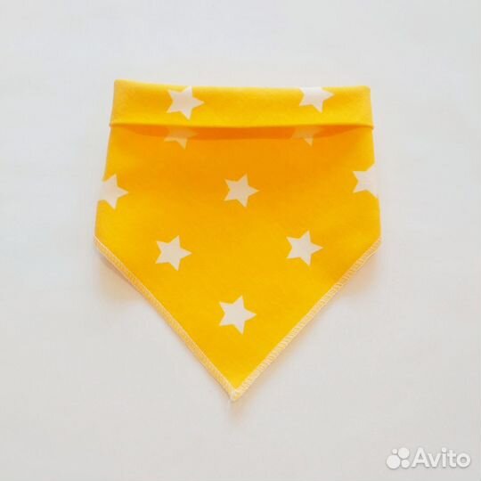 Слюнявчик нагрудник новые