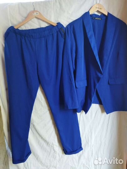 Костюм спортивный