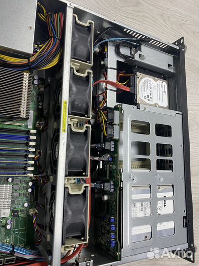 Сервер Supermicro 2U