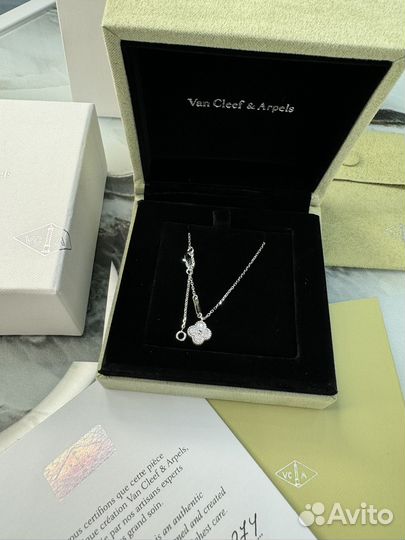 Van cleef колье белое золото с бриллиантами