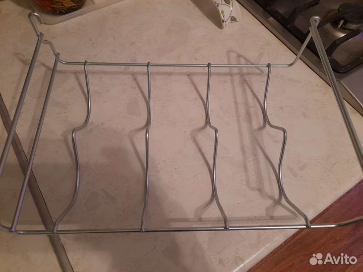 Полка в холодильник под бутылки