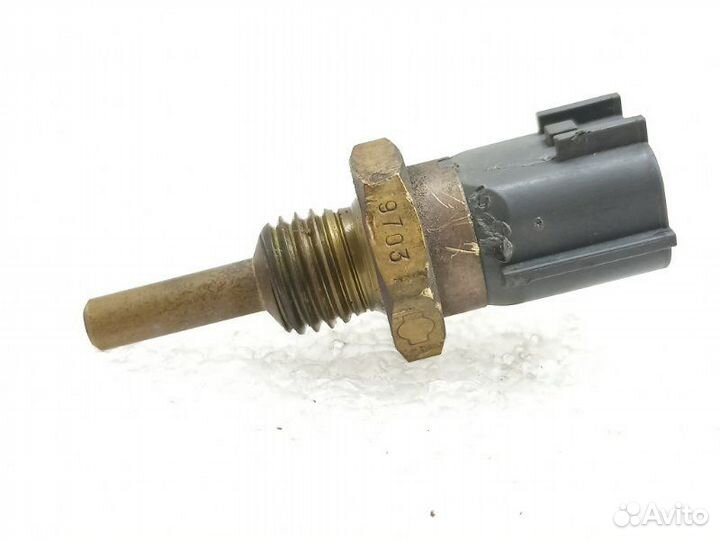 Датчик температуры охлаждающей жидкости Nissan