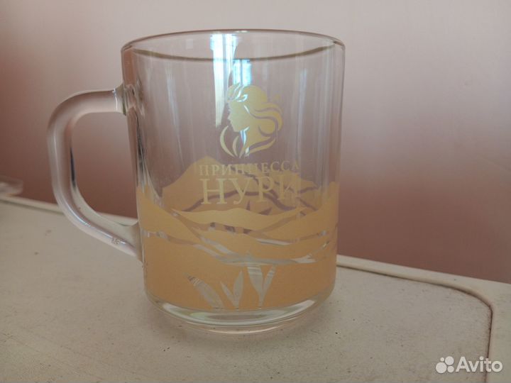 Кружка Принцесса Ява, Нури