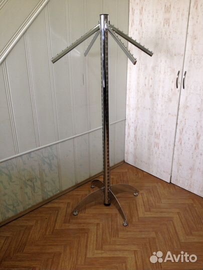 Вешалка для одежды