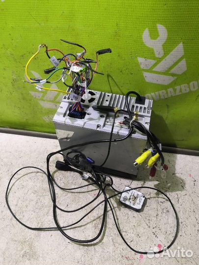 Магнитола Тойота Хайлендер