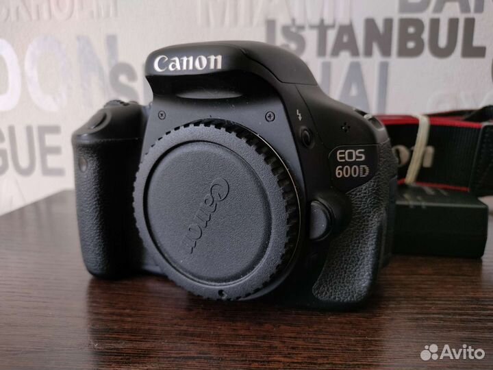 Зеркальный фотоаппарат canon 600d