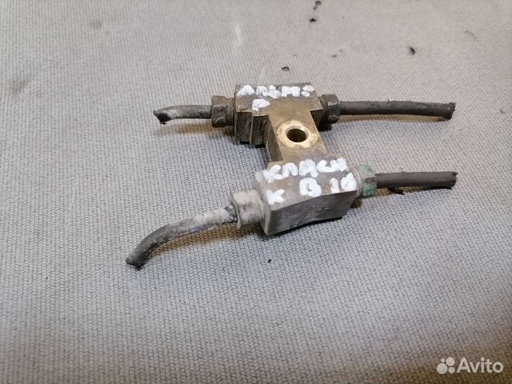 Распределитель тормозных сил Nissan Almera Classic