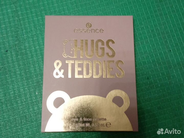 Hugs teddies палетка теней, Халлайдера и румян