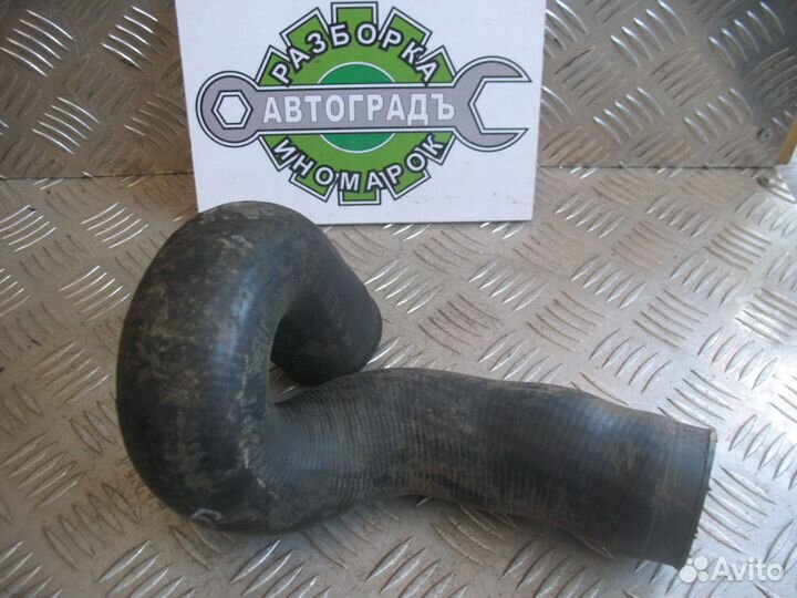 Патрубок интеркулера Volkswagen Passat B5 2.5 TDI