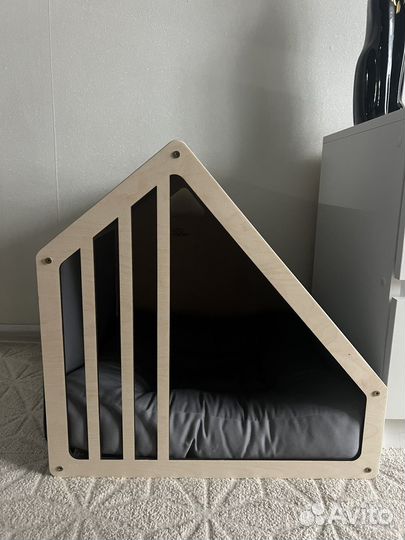 Домик для собак мелких пород