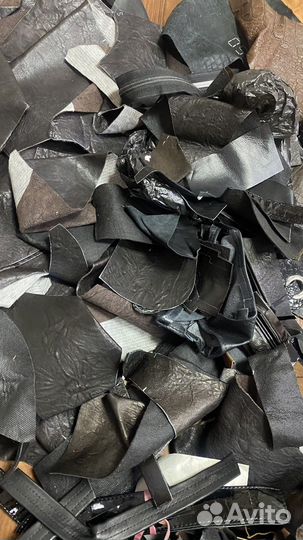 Изделия и кусочки натуральной кожи