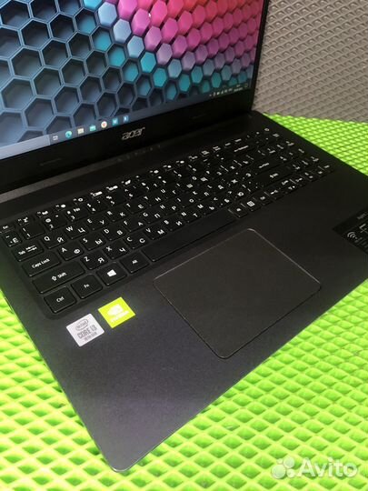 Ноутбук игровой Acer i3 1005g1/8Gb/256SSD/MX330