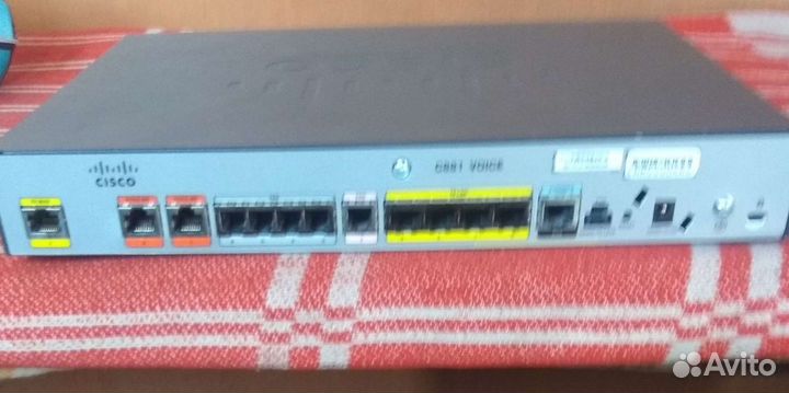 Маршрутизатор Cisco C881-V