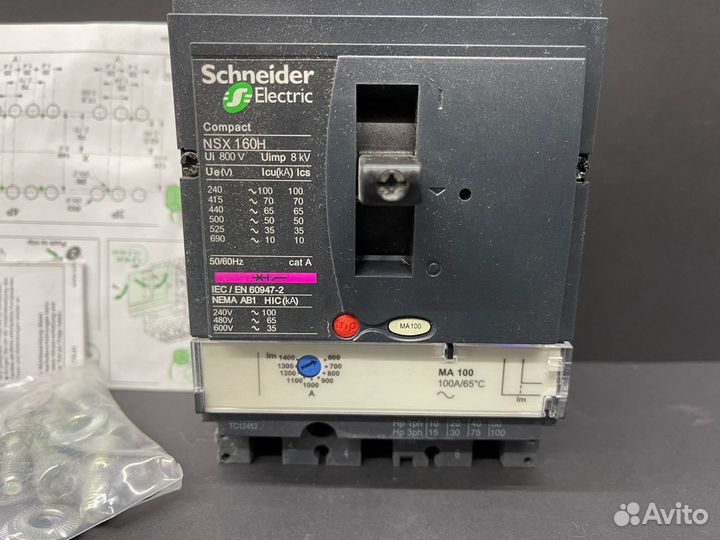 Schneider NSX160H MA100 LV430835 новый, 2 шт