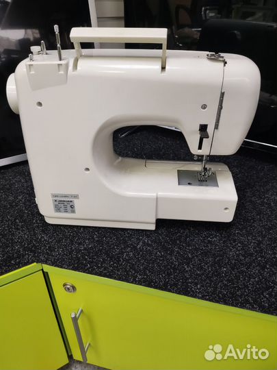 Швейная машина Jaguar 333