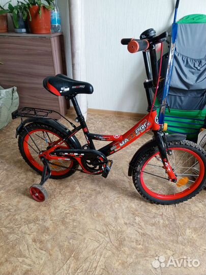Велосипед детский четырехколесный