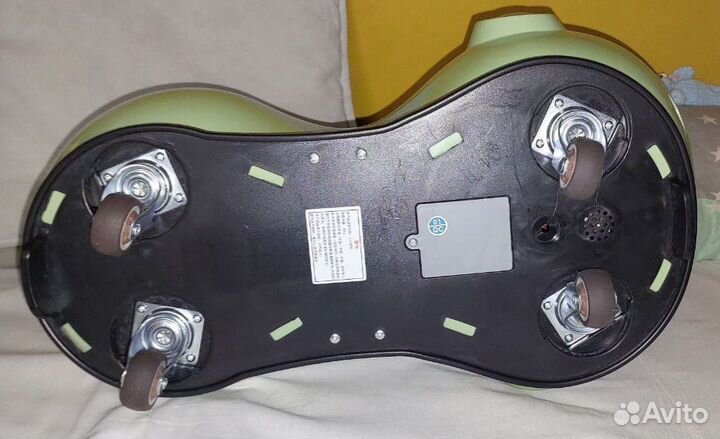 Каталка новая для детей 10-36 мес