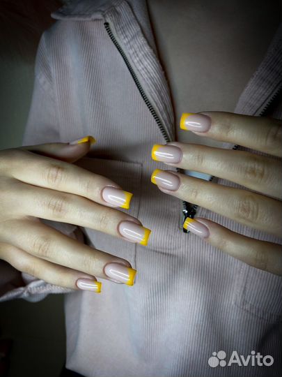 Наращивание ногтей