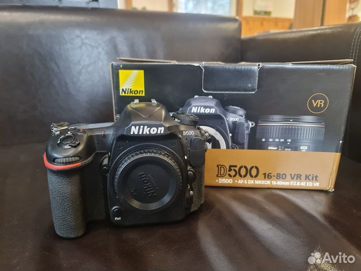 Nikon D500