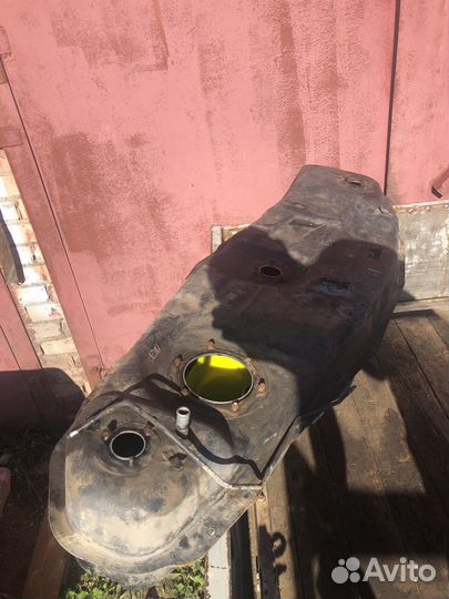 Топливный бак