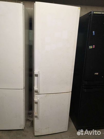 Холодильник Liebherr по запчастям
