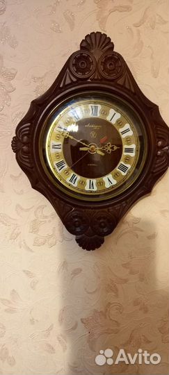 Часы настенные