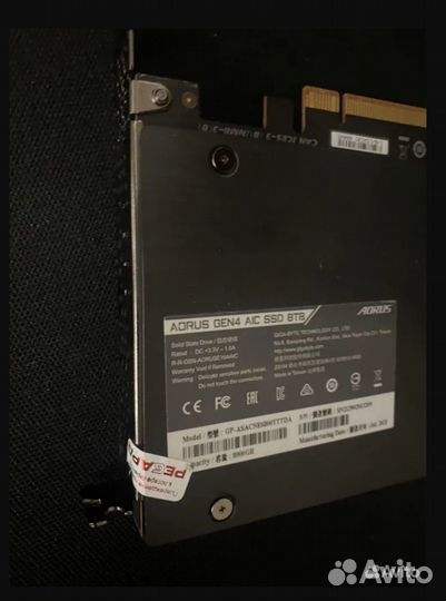 Gigabyte aorus GEN4 AIC SSD 8TB nvme PCI-E
