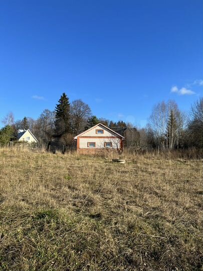 Дом 370 м² на участке 32 сот.