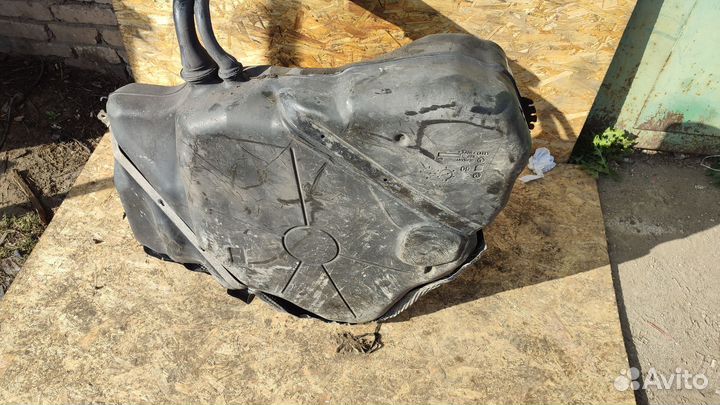 Бензобак Vw Passat b6, b7, CC дизель