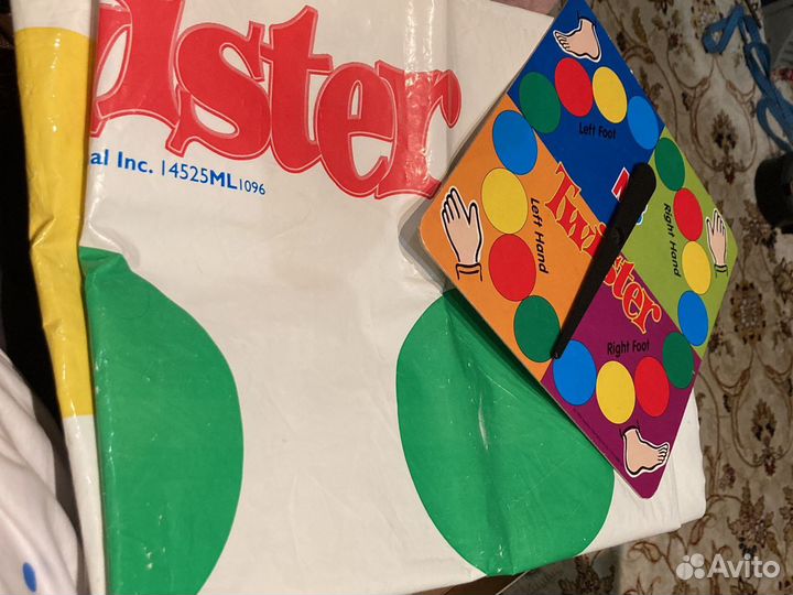 Игра twister твистер и настольный бильярд