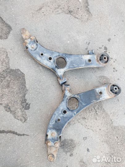 Передний рычаг Santa Fe 3